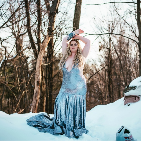 ✨Sparkly fit and flare formal gown✨ - Picture 2 of 4